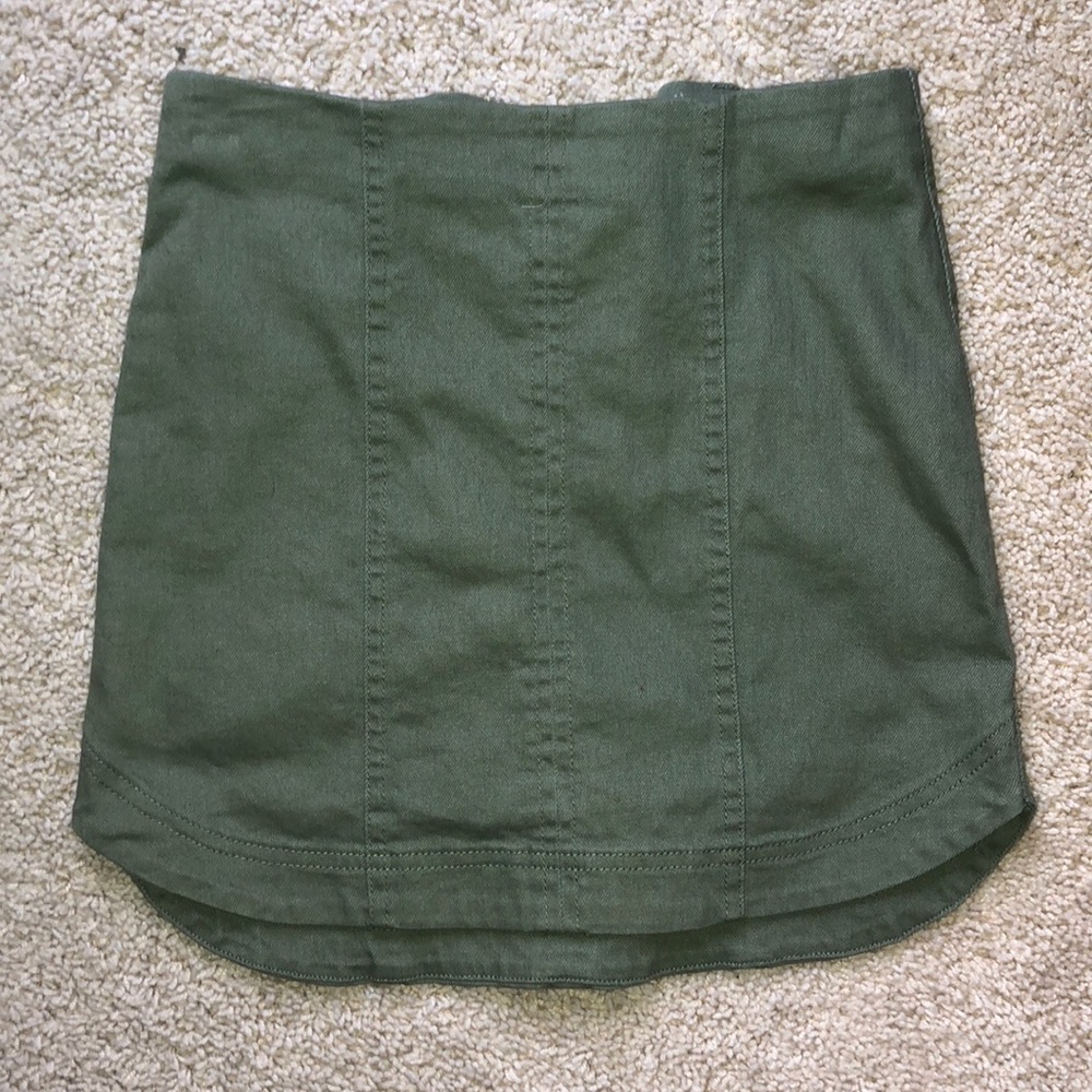 Mini skirt-BRAND NEW